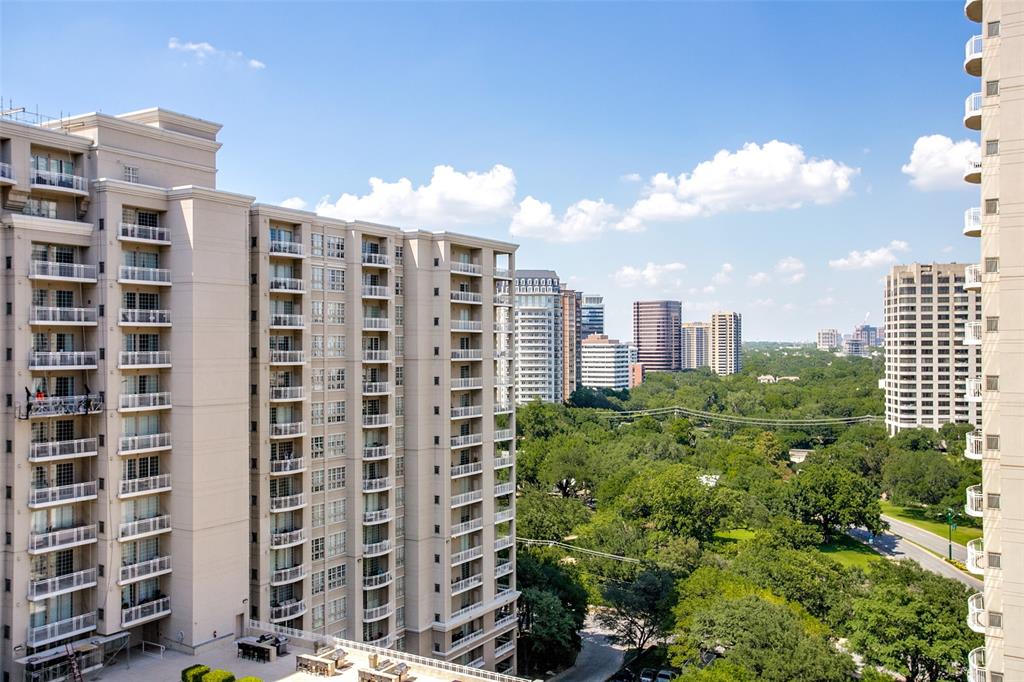 Renaissance On Turtle Creek Condo - Residential