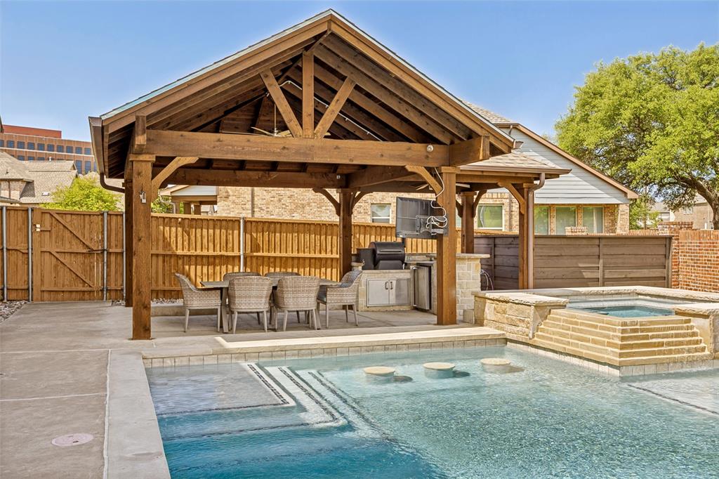 SAVOY LANDING - Residential