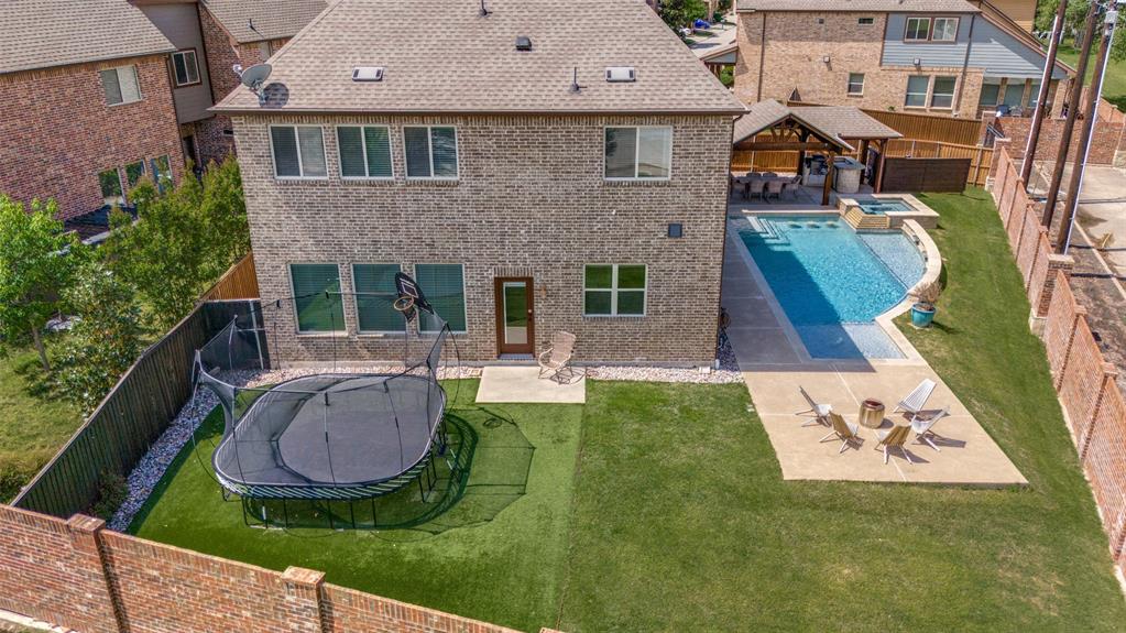 SAVOY LANDING - Residential