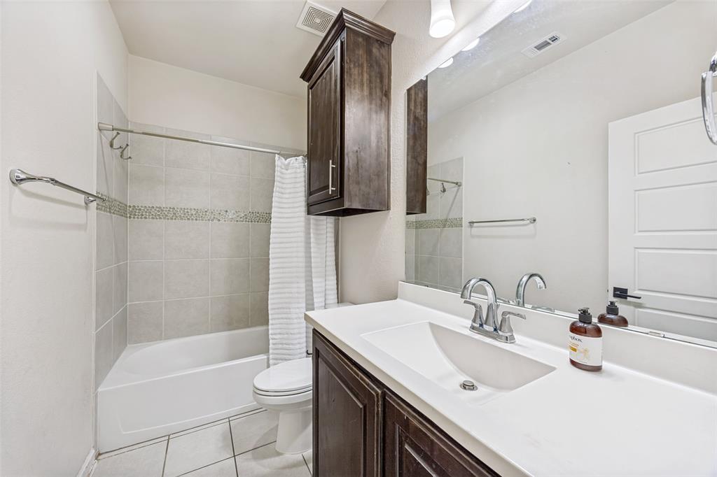 SAVOY LANDING - Residential