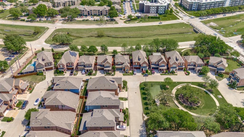 SAVOY LANDING - Residential