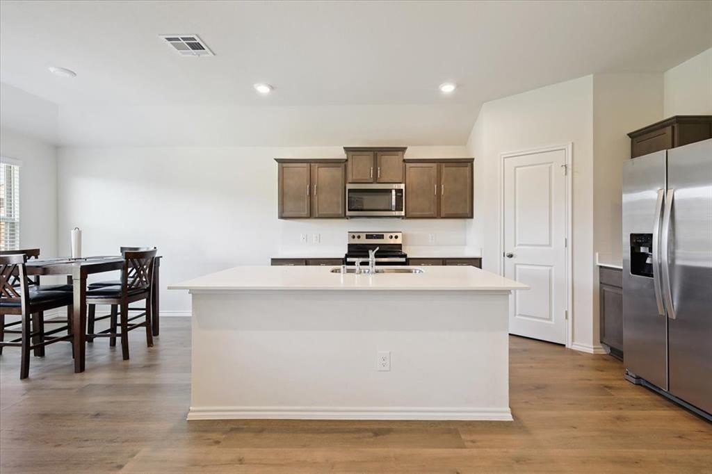 Riverfield - Residential