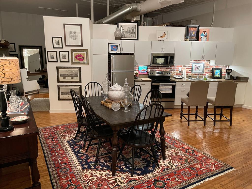 Seegar & Robertson - Residential Lease