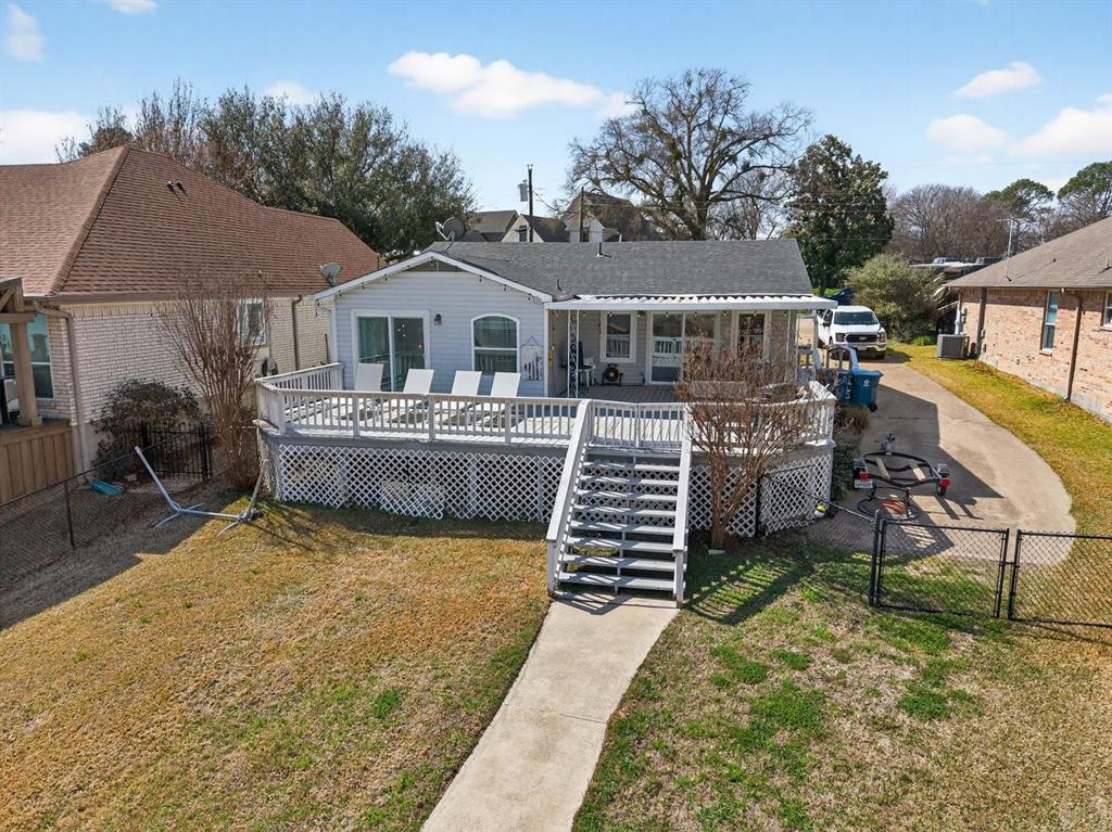 Eastwood Island - Residential