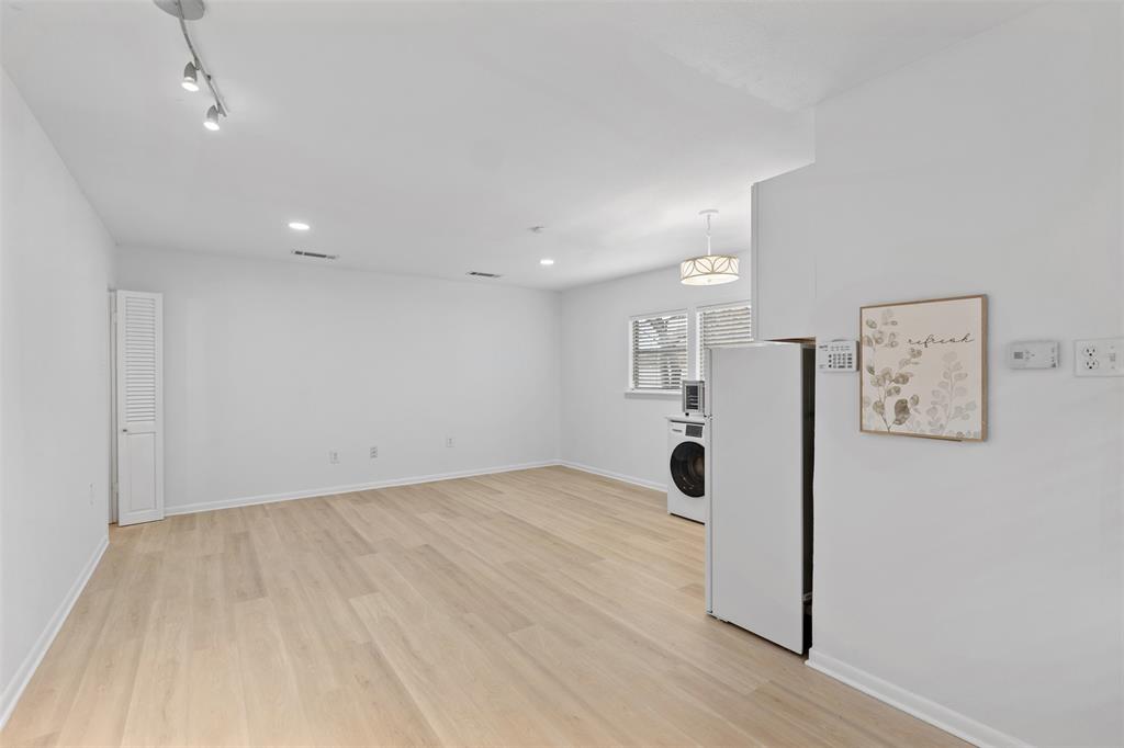 Chamberlain Arl Heights 1st Add - Residential Lease