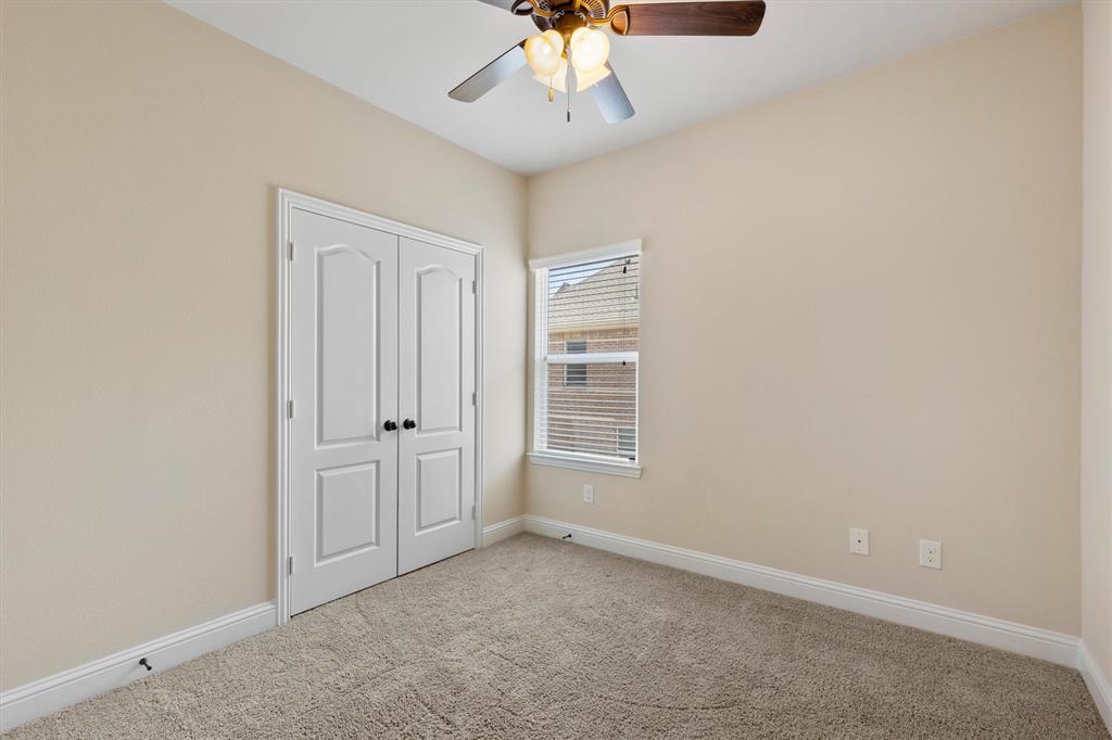 Brownstones At Vista Ridge Con - Residential