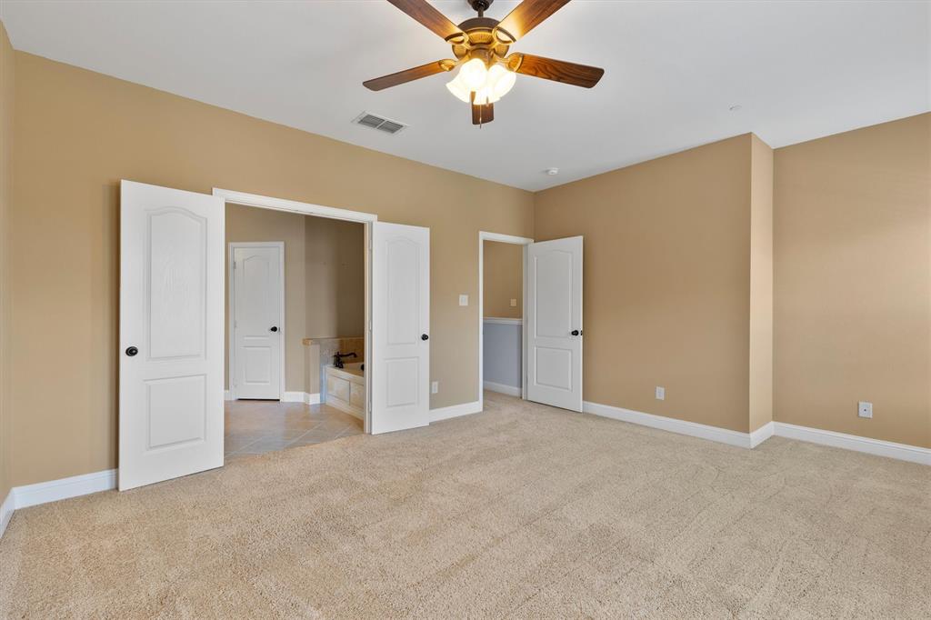 Brownstones At Vista Ridge Con - Residential