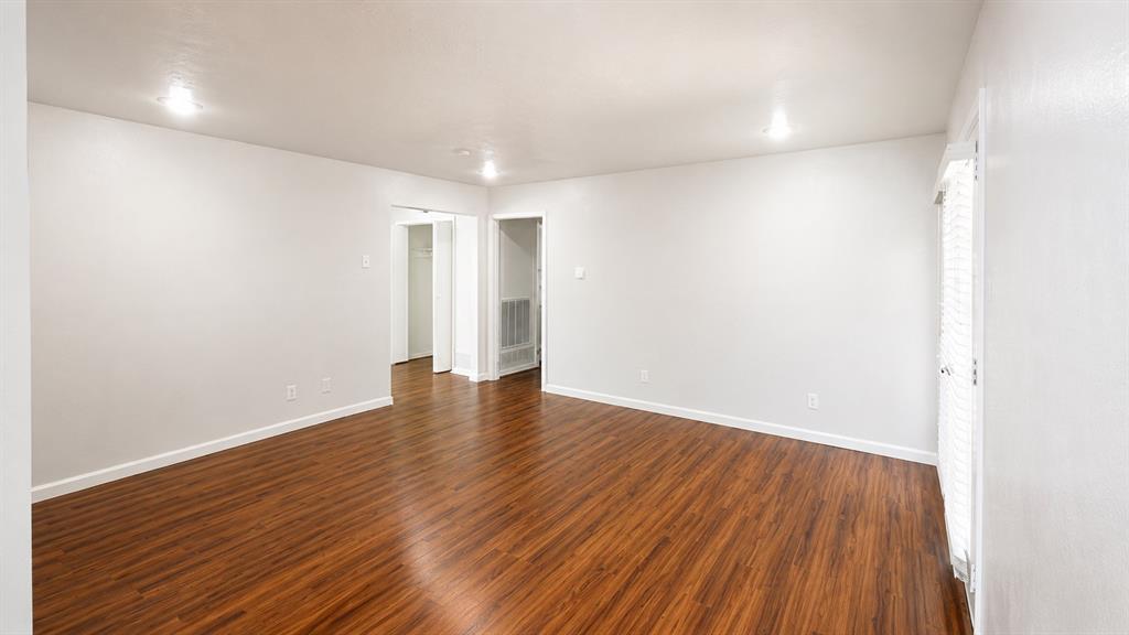 Highland Oaks - Residential