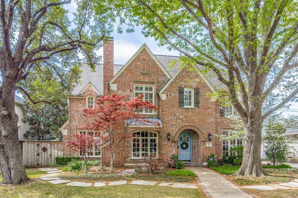 An updated classic design at the heart of University Park, built by Gage Homes and on a large 70x150 lot. This home has been meticulously maintained and updated. The entry is surrounded by a formal living and dining room, then leads to an open kitchen and family room. A large chef’s kitchen is complete with center island, beautiful backsplash, granite countertops, walk-in pantry, and butler’s pantry. A perfect venue for parties and family. Finishing out the 1st floor is a private office with French doors that open to its own patio. The second floor boasts a spacious primary suite with an elegantly updated bathroom and large walk-in closet, 3 secondary bedrooms with updated en-suite baths, laundry room and 2 large bonus rooms. A 3rd floor includes a 12’x9’ room that can be used as a craft room, playroom, office, or storage. The property has a large backyard with room for a pool. A charming residence in the highly-regarded Highland Park school district!