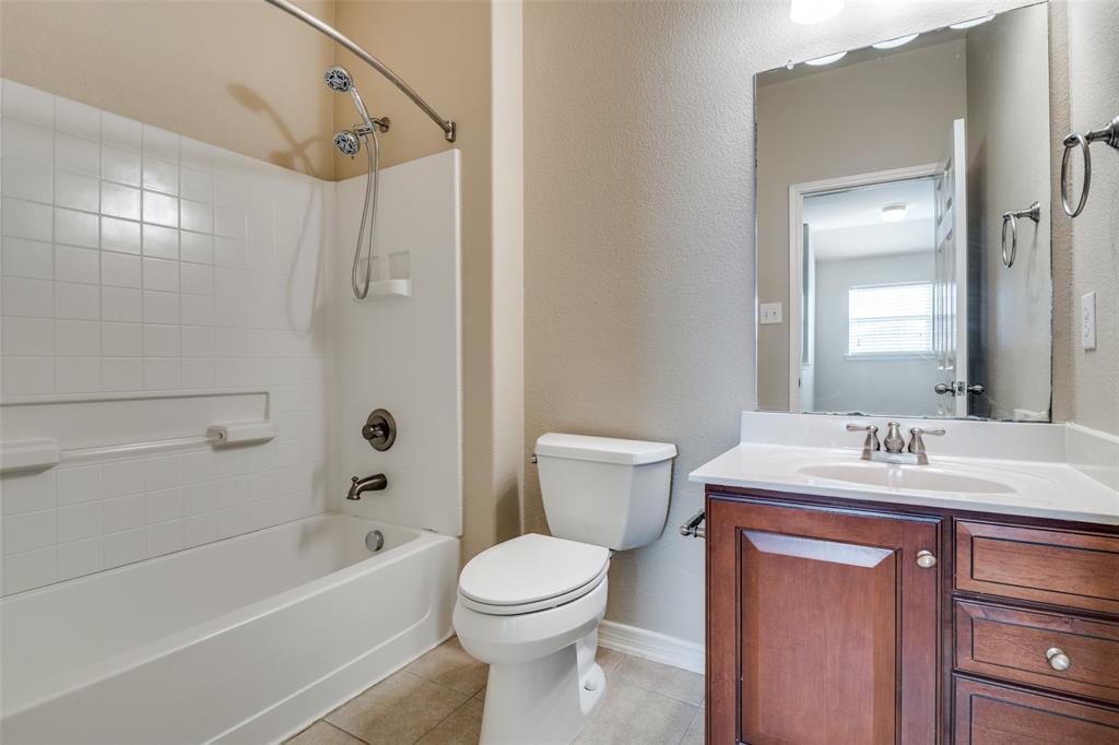 The Cascades At The Legends Ph - Residential