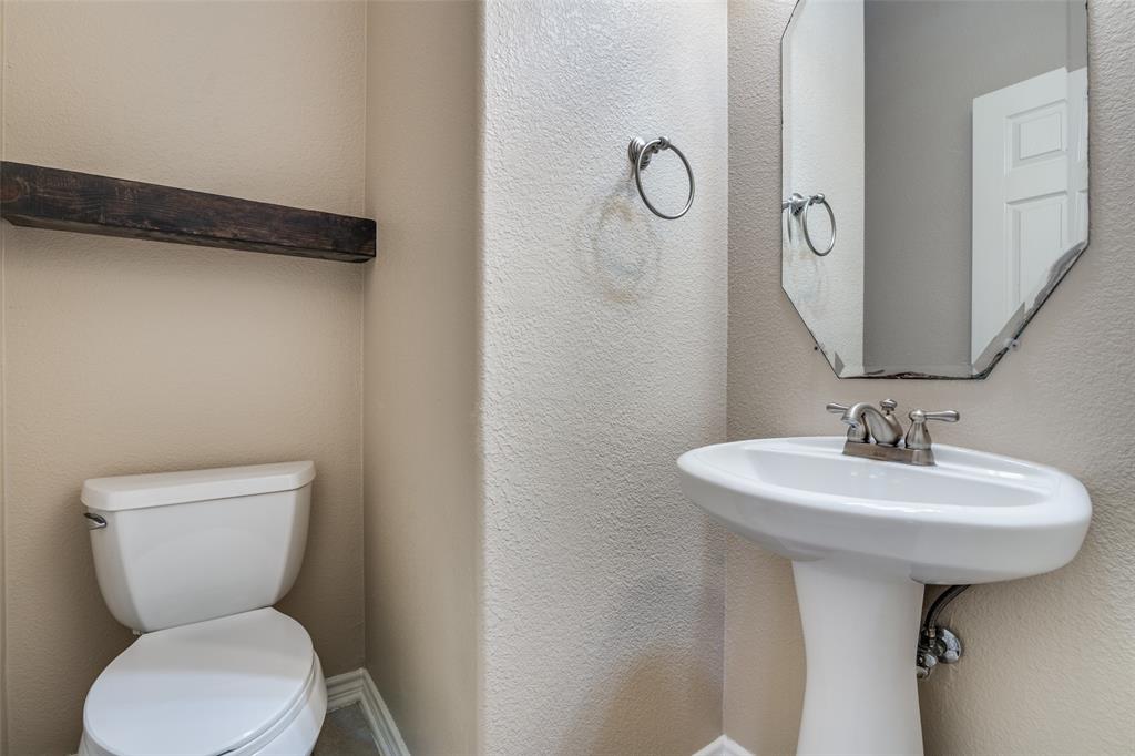 The Cascades At The Legends Ph - Residential