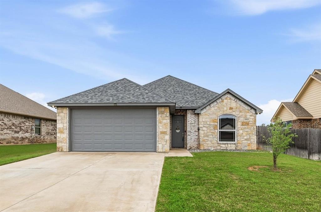 Grand Places Of Hood County - Residential