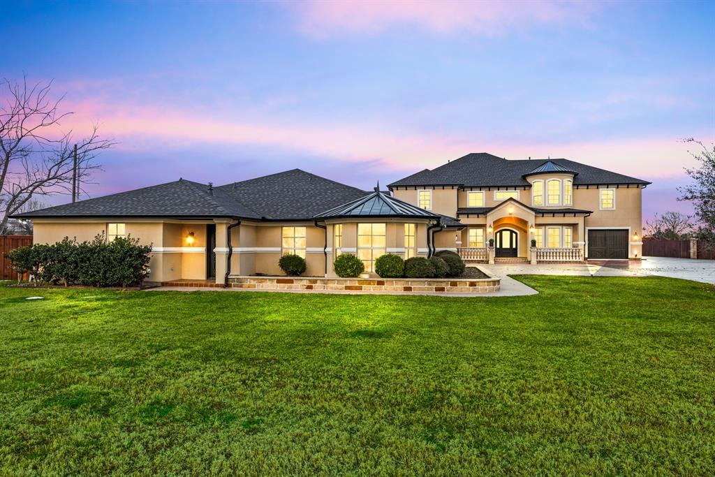 Welcome to 1715 Mesquite Valley Rd