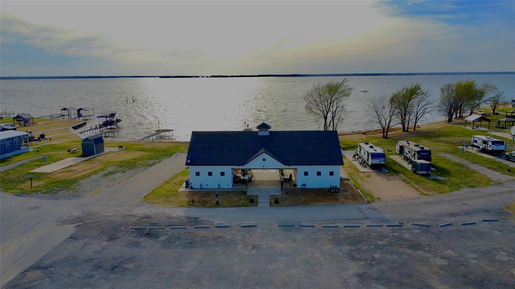 Peninsula Point - Land