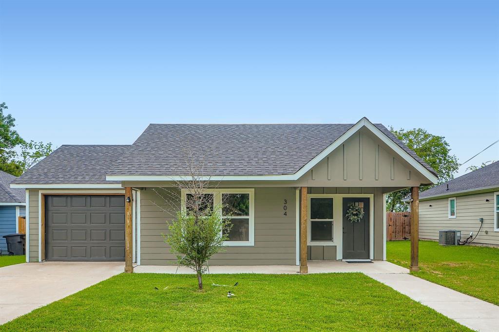 *sale subject to bank approval*- Move- in ready 3 bed 2 bath- Newly built in 2022 with a 10 year foundation structure warranty and open floor concept with granite counter-tops. Ideal for a first time home buyer or looking to downsize to a cozier space. Refrigerator included with the sale.  Home sold AS-IS (no exceptions). Buyer is responsible for inspections and to turn on utilities.