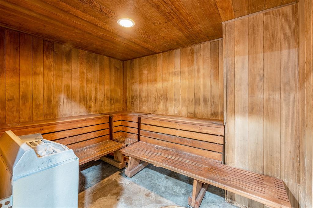 Doss Add - Commercial Sale