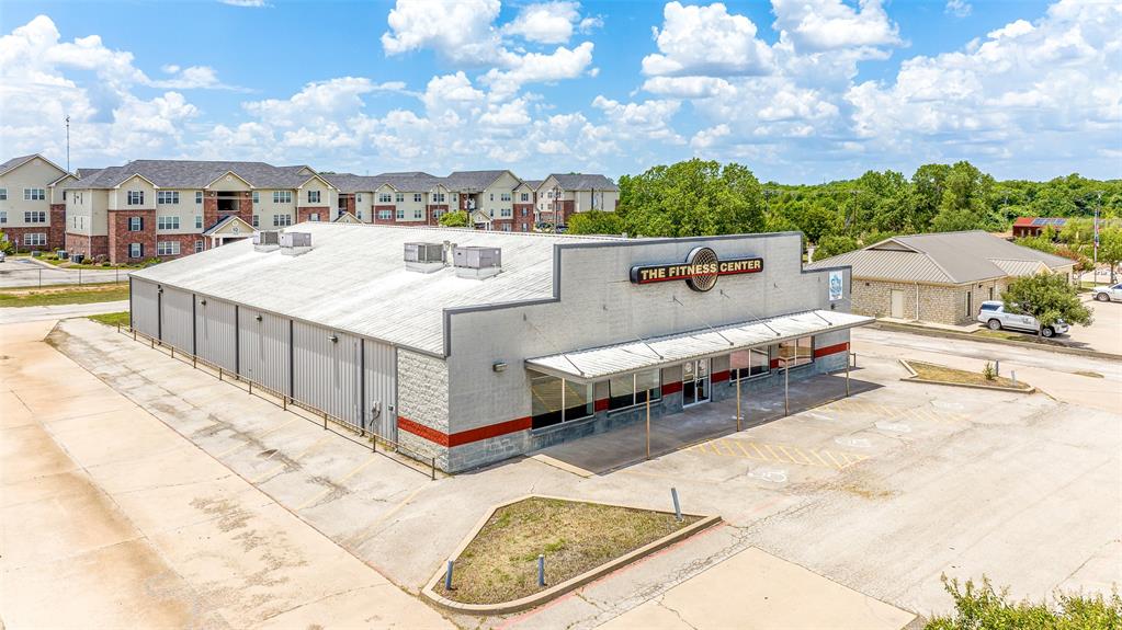 Doss Add - Commercial Sale