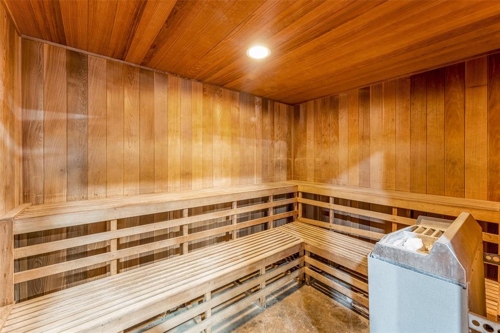 Doss Add - Commercial Sale
