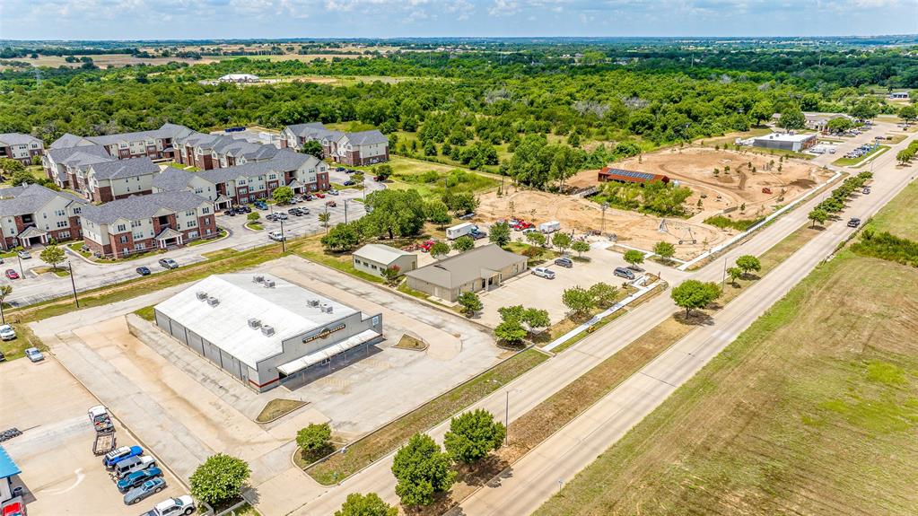 Doss Add - Commercial Sale