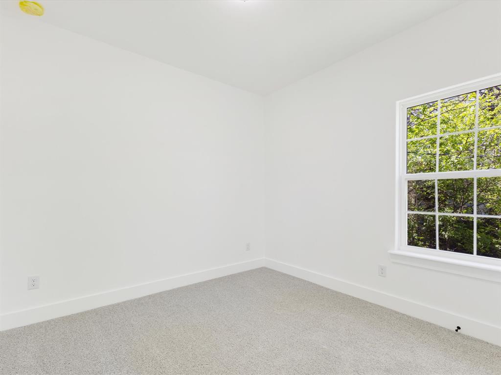 Garrett seven ph 2 - Residential