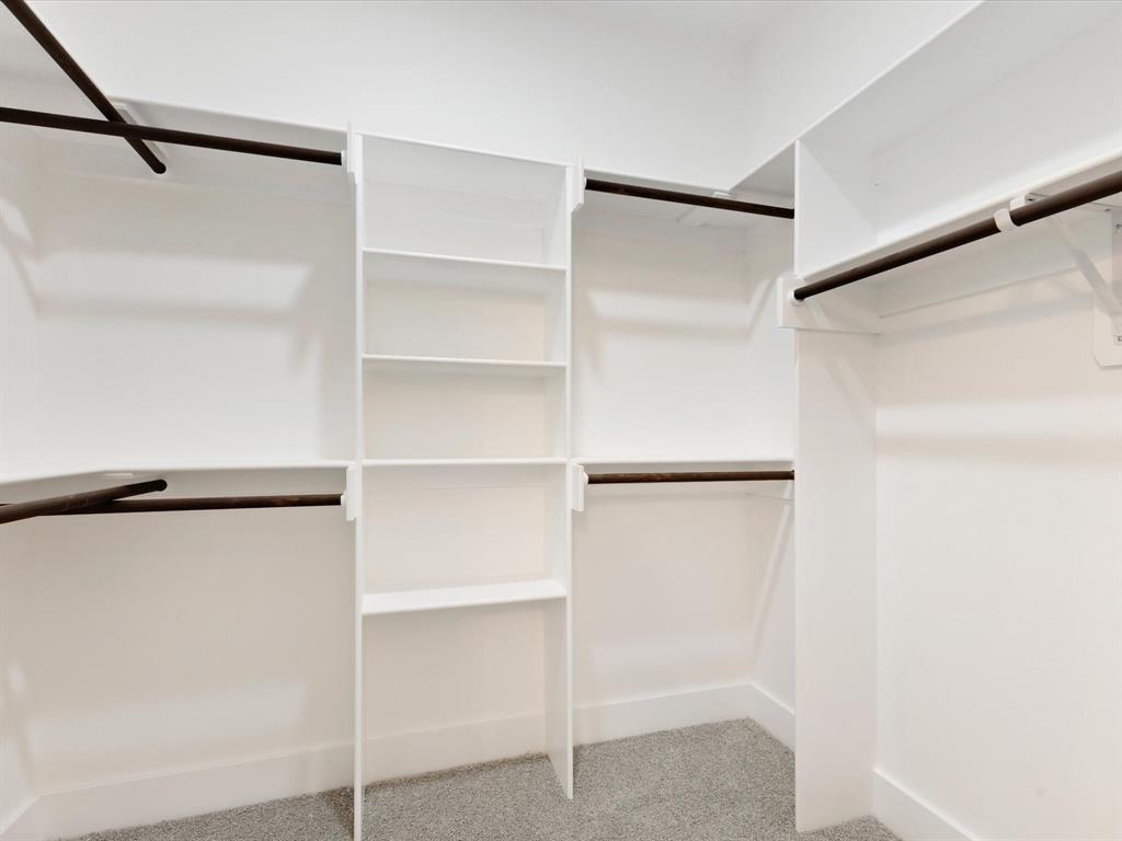 Garrett seven ph 2 - Residential