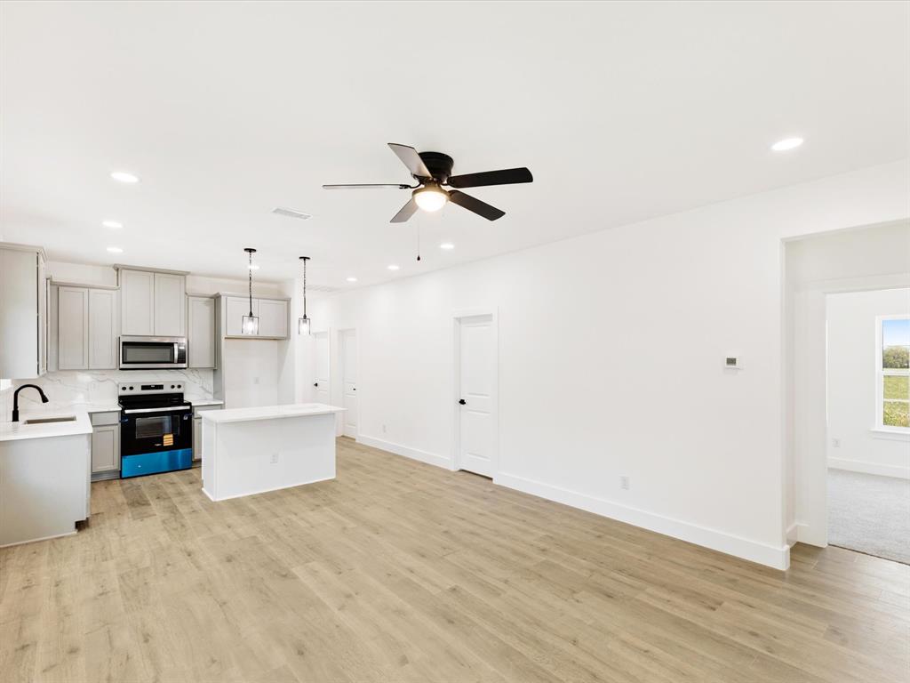 Garrett seven ph 2 - Residential