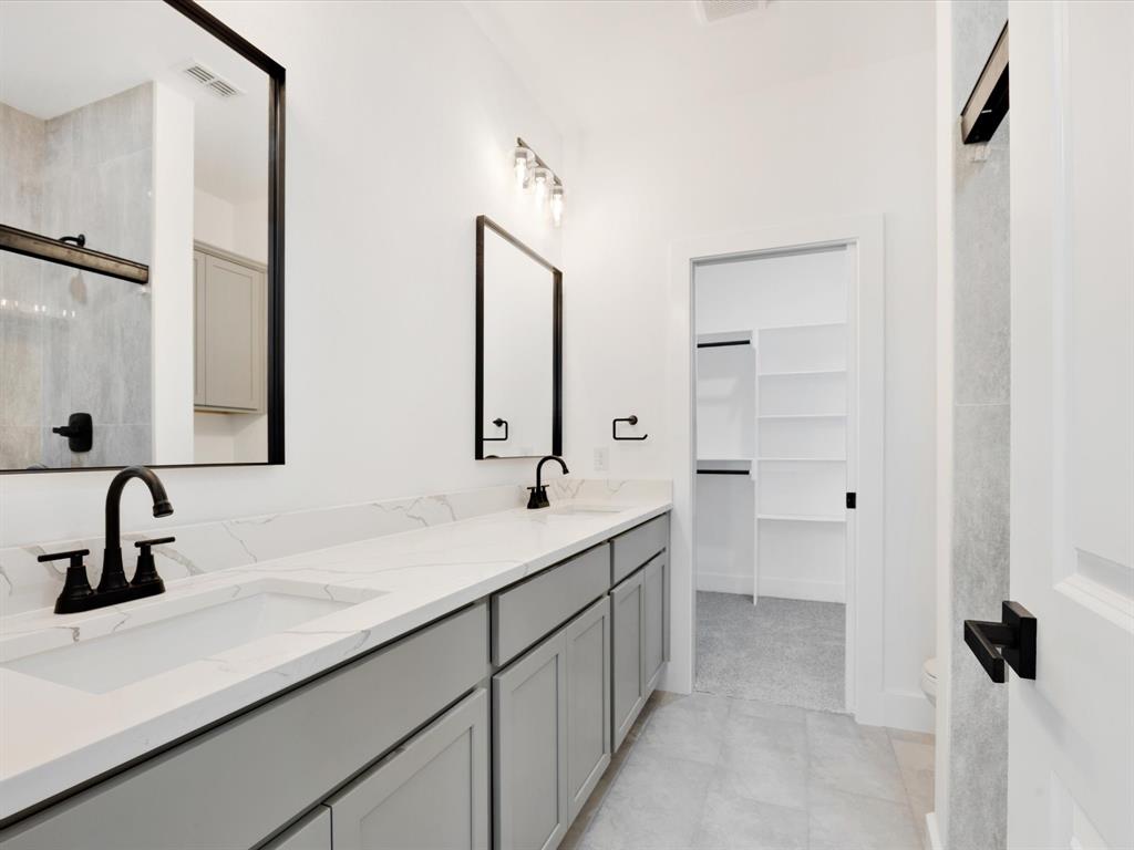 Garrett seven ph 2 - Residential