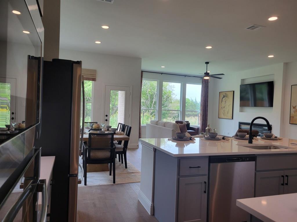 Summer Crest - Residential