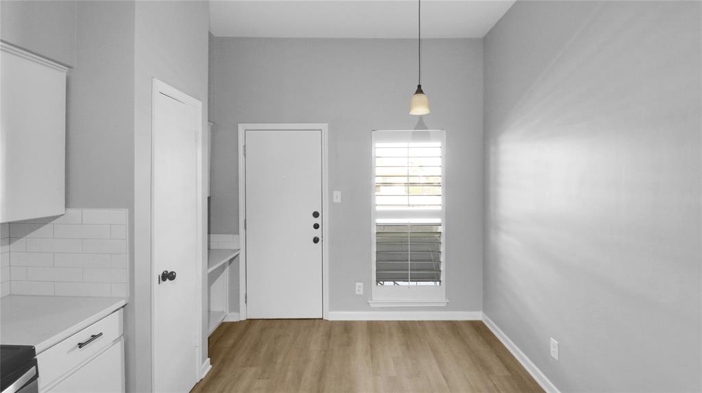 High Hollows Condo - Residential