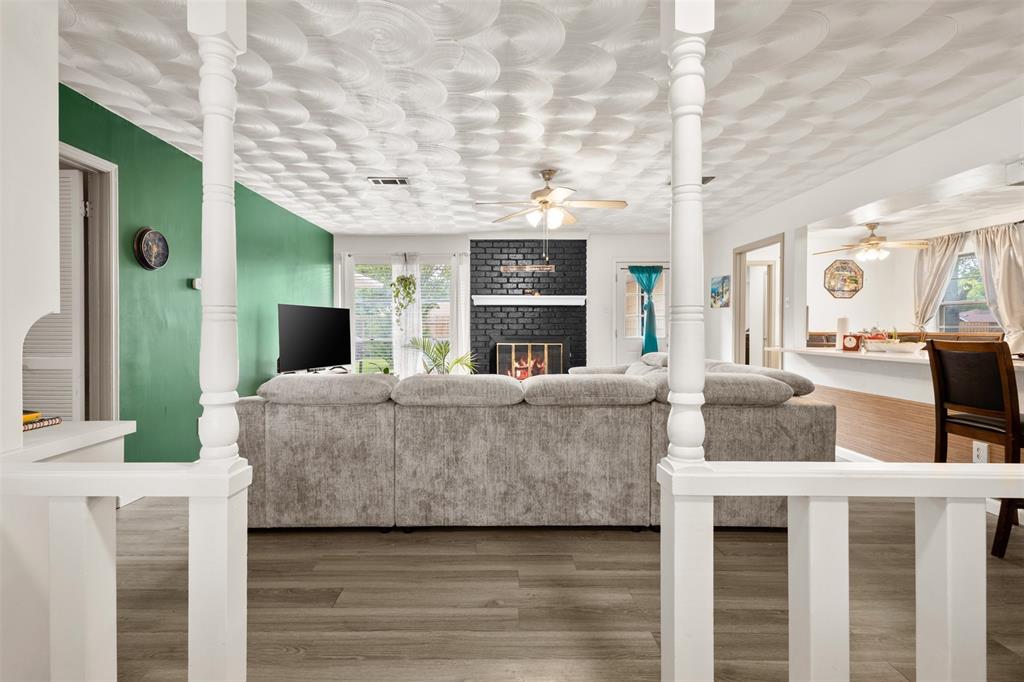 Forest Hills 01 - Residential