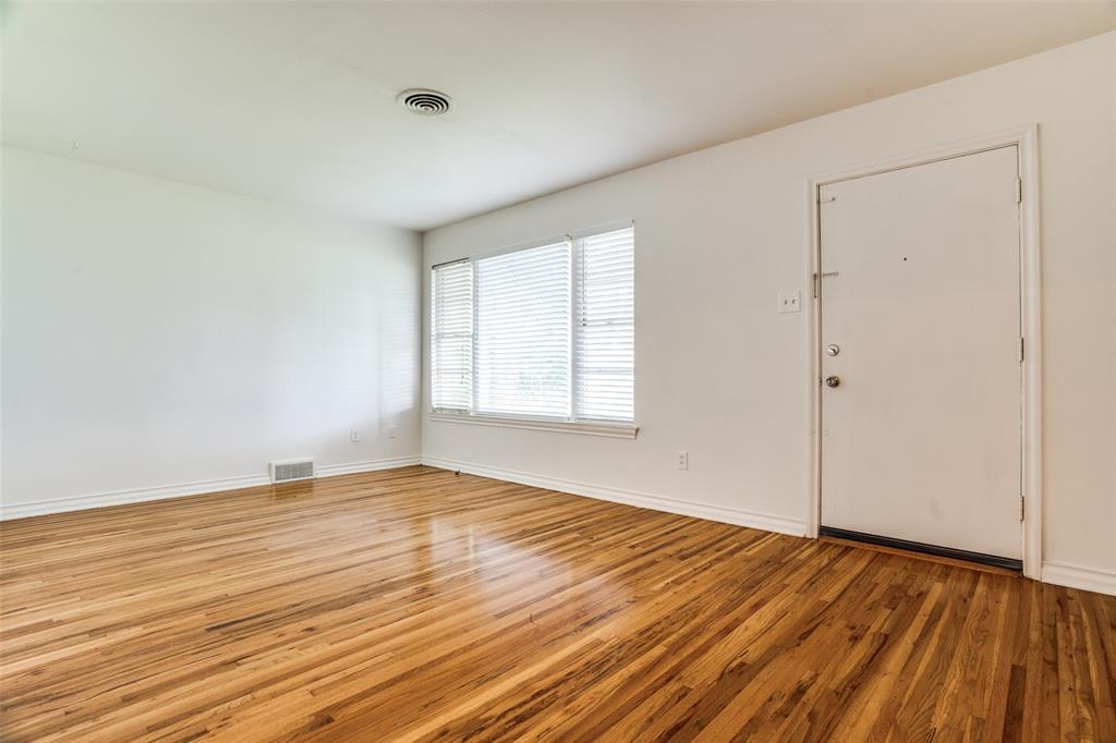 Miller & Stemmons Add - Residential Lease