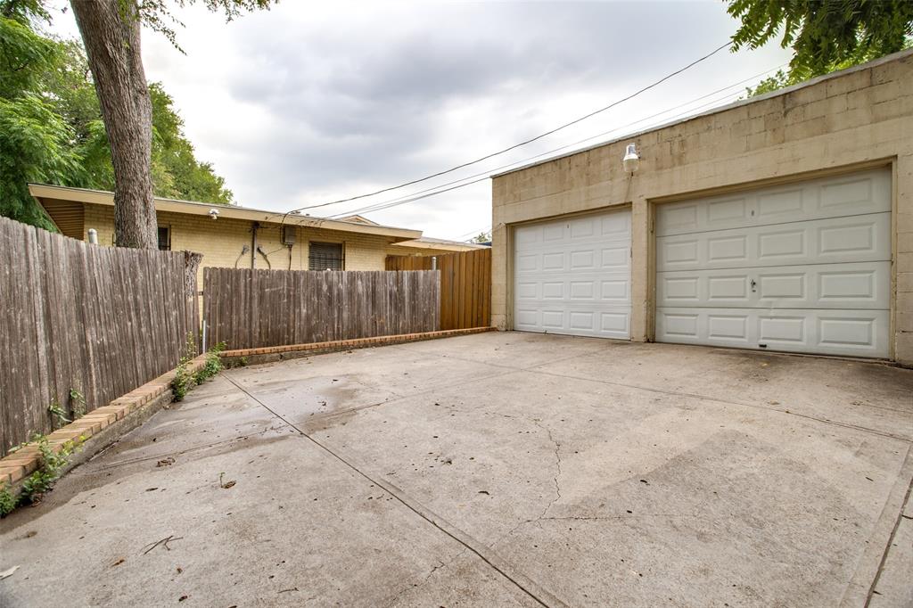 Miller & Stemmons Add - Residential Lease