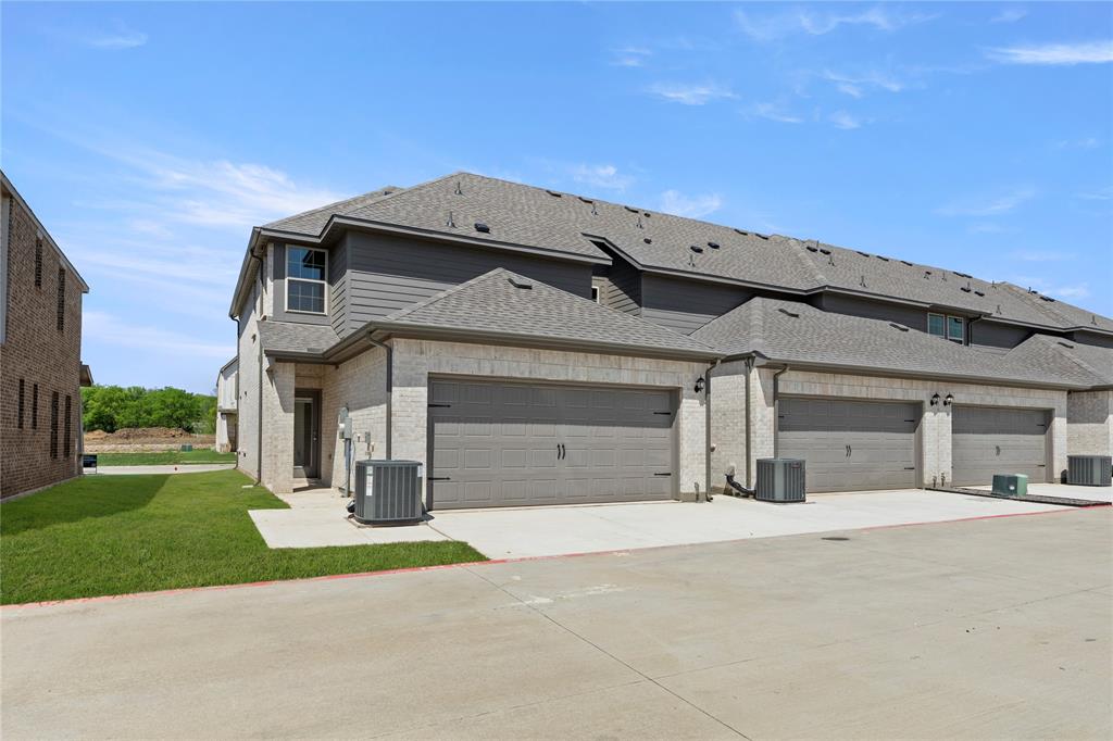 Sanger Circle - Residential