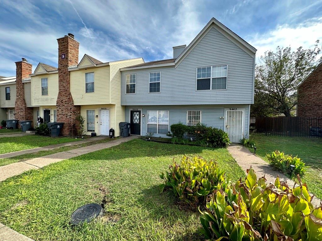 *See 3D Virtual Tour!* This charming two-story townhouse features a fireplace in the living room, a half bath downstairs, open floor plan with a kitchen open to the living room. Upstairs features two spacious bedrooms and a shared bath. Lots of closet space and an open yard with a storage closet! Don't miss out on this great find. APPLY TODAY