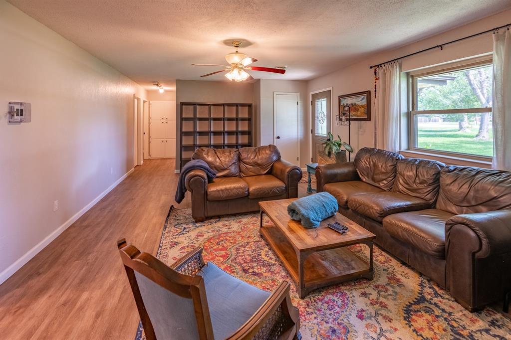 Brentwood Park - Residential Lease