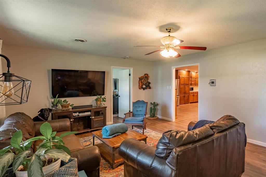 Brentwood Park - Residential Lease