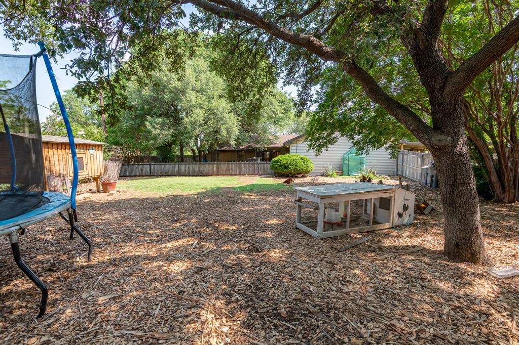 Brentwood Park - Residential Lease