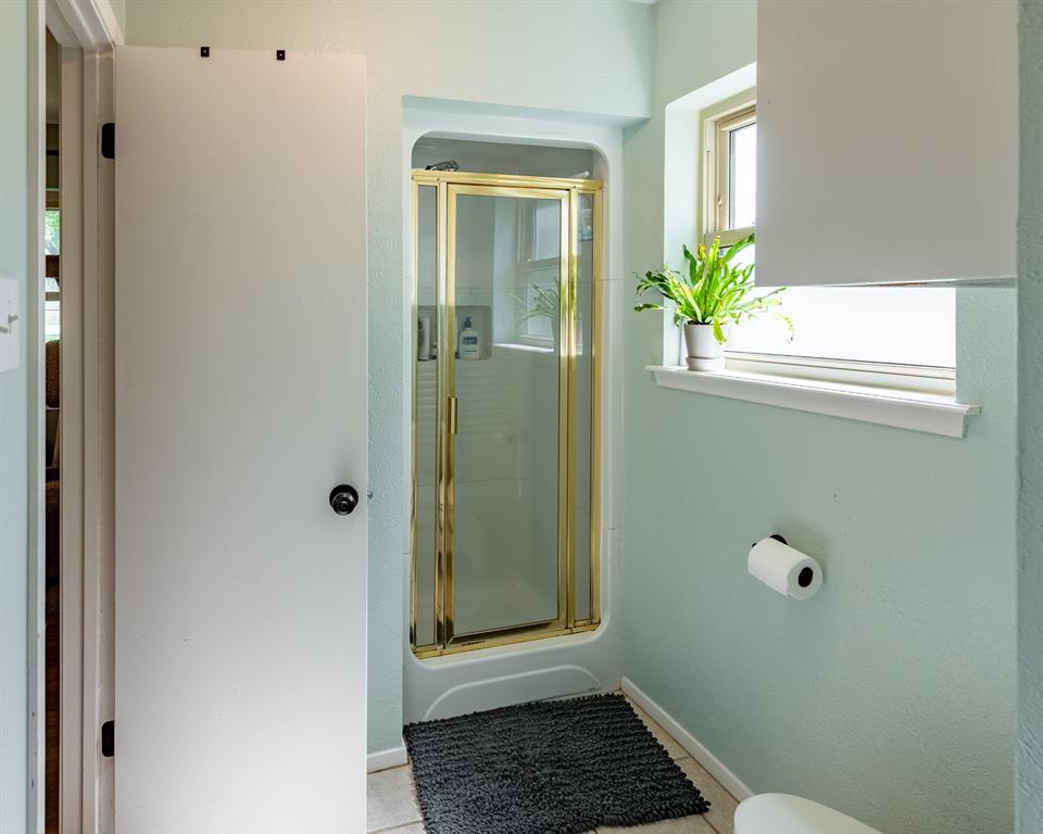 Brentwood Park - Residential Lease