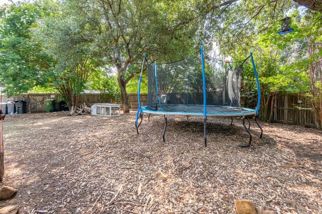Brentwood Park - Residential Lease