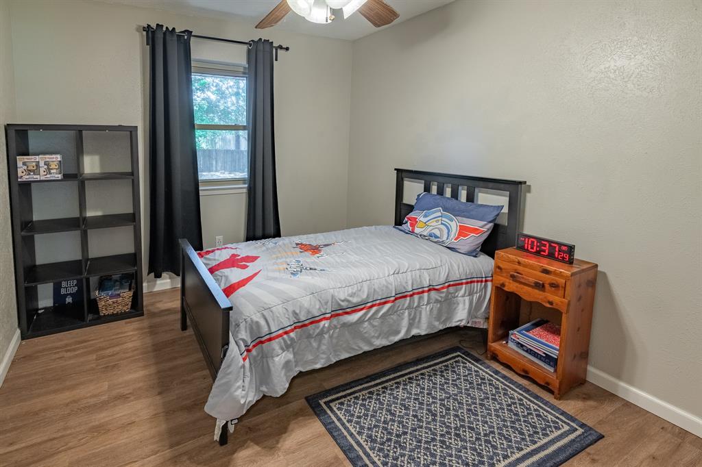 Brentwood Park - Residential Lease