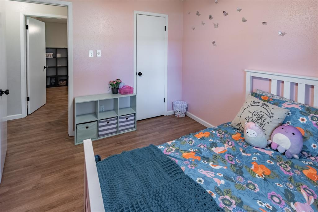 Brentwood Park - Residential Lease