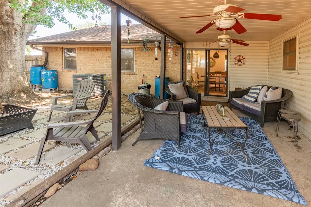 Brentwood Park - Residential Lease