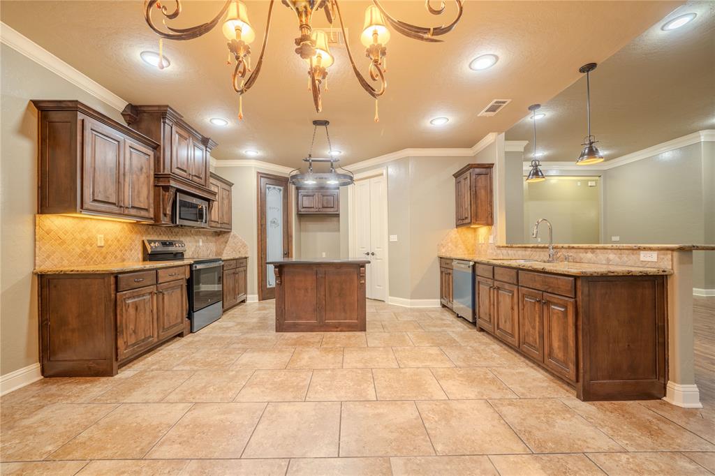 S511107 - OAK FOREST #7 - Residential