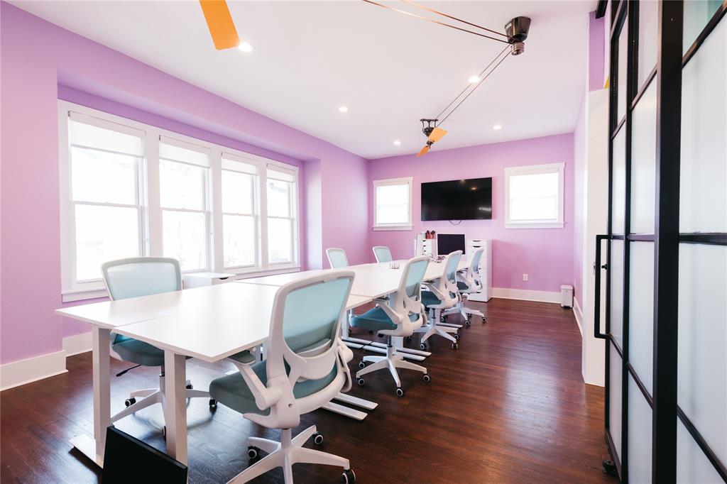 Oak Cliff Original - Commercial Sale