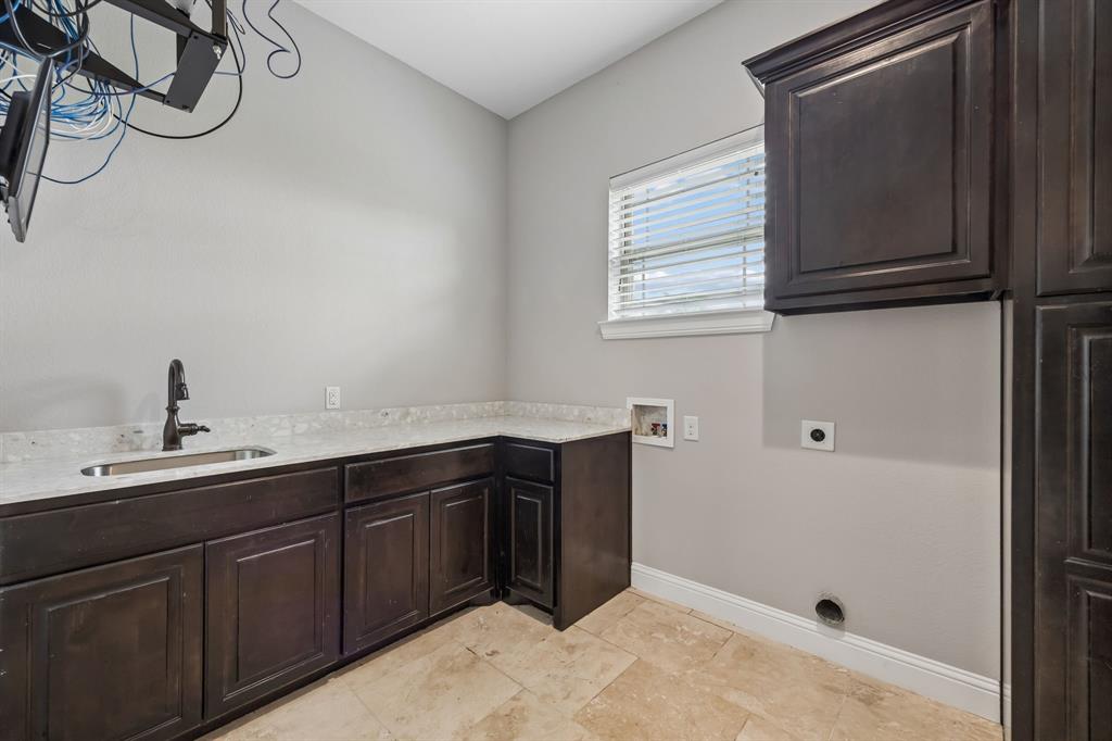J Russell A-429 - Residential