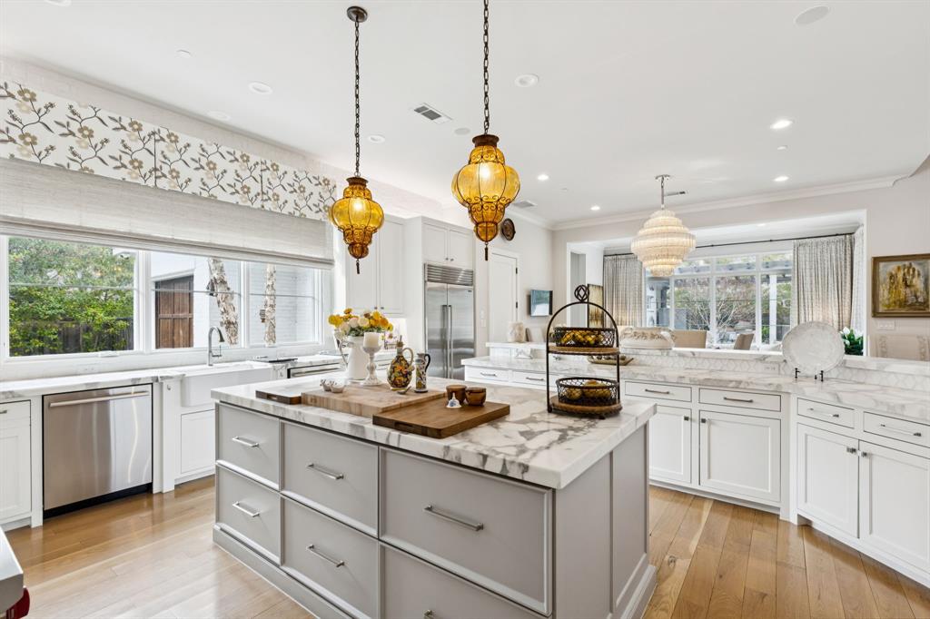 LUNA PARK ESTATES - Residential