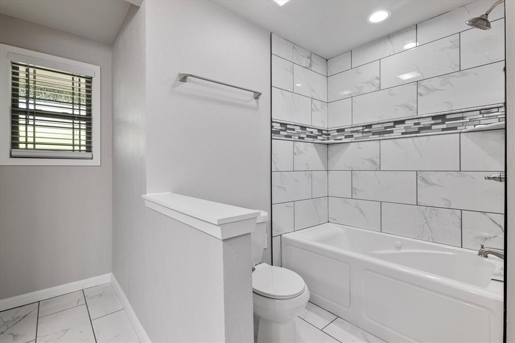 Oak Trail Shores Sec E - Residential