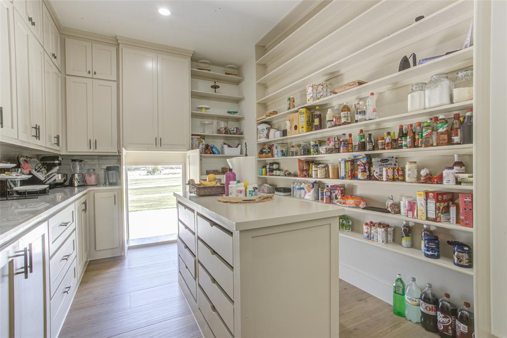 Laguna Bay - Residential