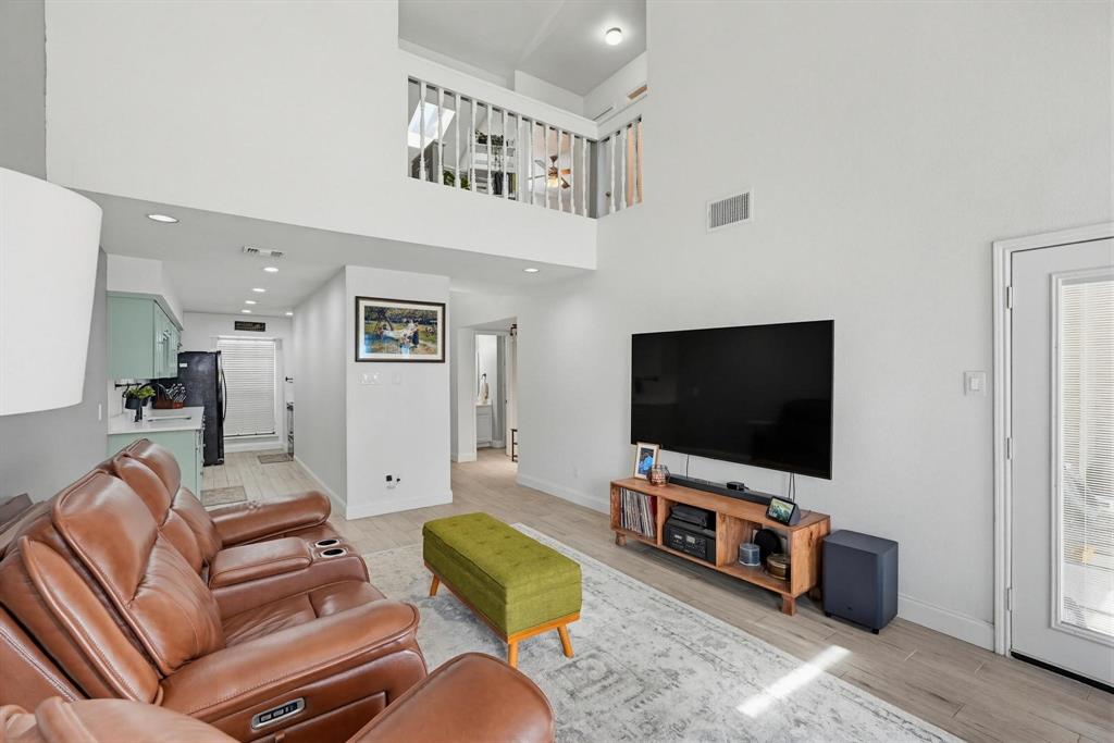 Country Greene Twnhms - Residential