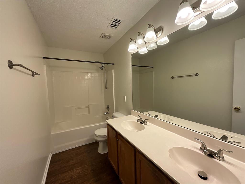The Villages of Woodlake Ph 1 - Residential